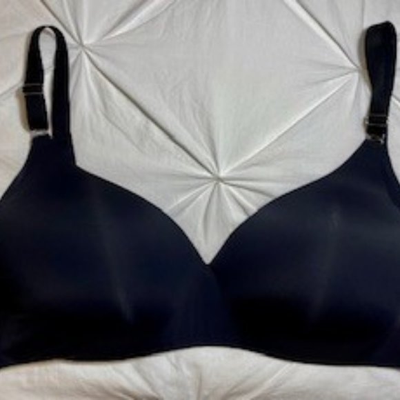 La Vie en Rose Lightly Lined Wireless Sleek Back Bra 42D - Picture 1 of 4